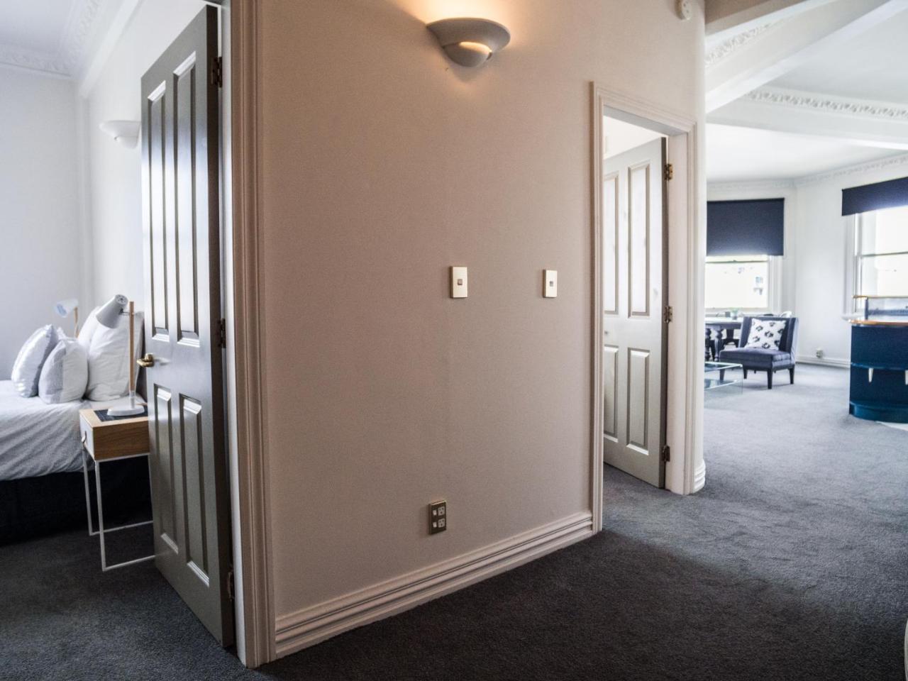 U Suites On Manners Wellington Eksteriør billede
