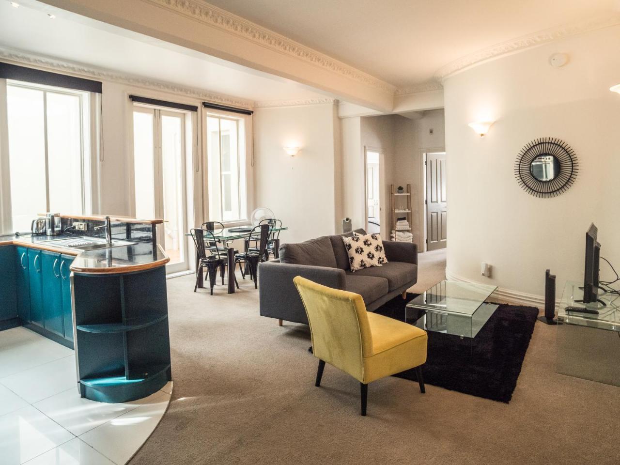 U Suites On Manners Wellington Eksteriør billede